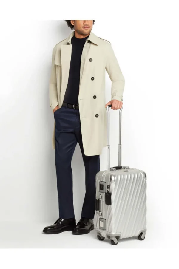 TUMI 19 Degree Aluminium Nelipyöräinen matkalaukku 56 cm - Int. Silver Clearance