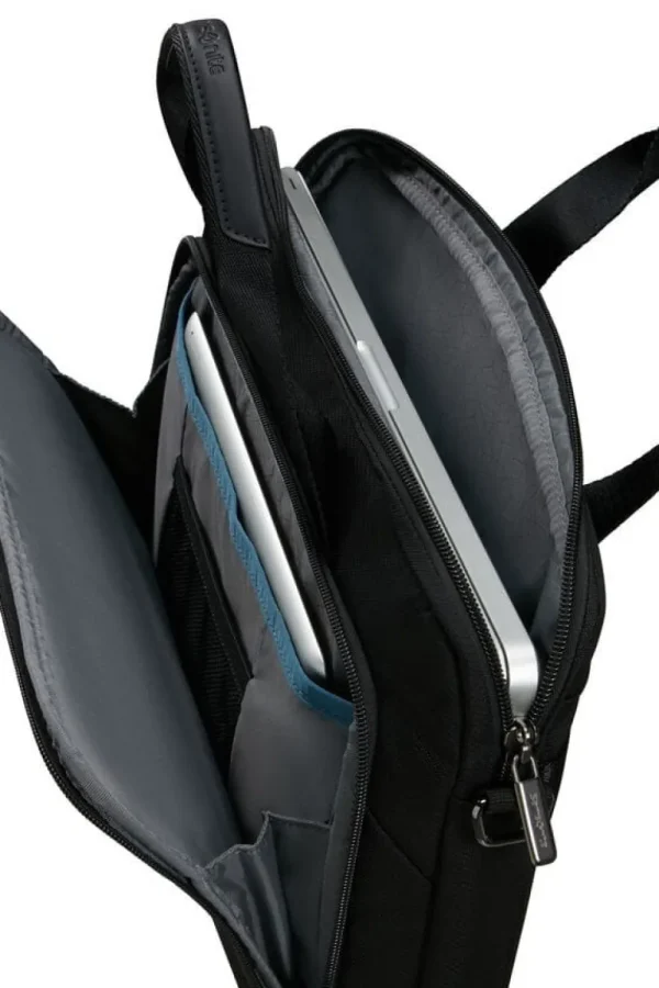 Samsonite Evosight tietokonelaukku 15.6