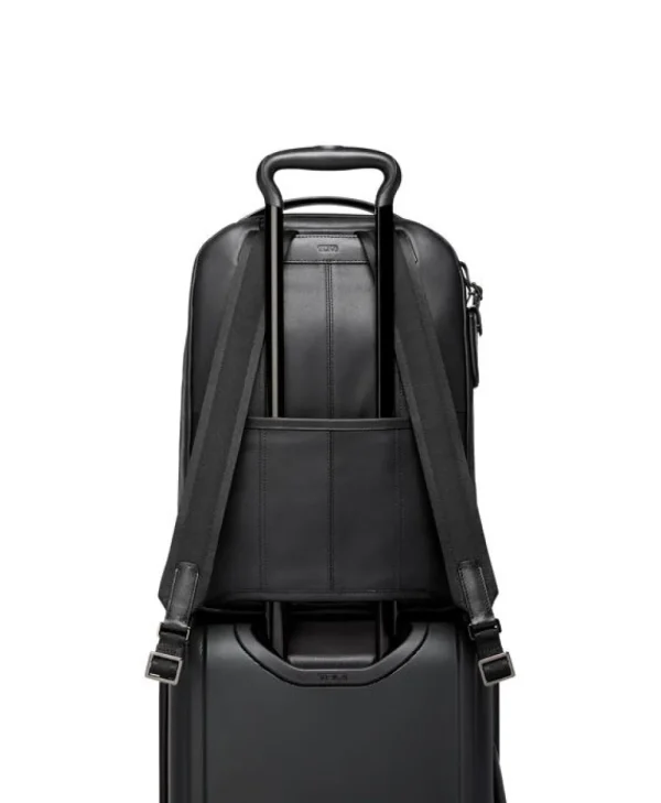TUMI Harrison Reppu Black Bombe Discount