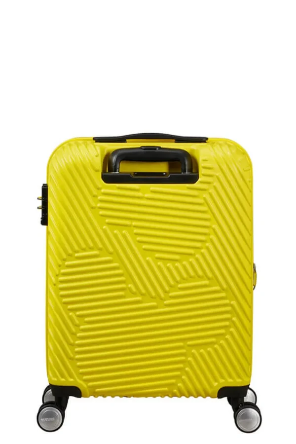 American Tourister Mickey Clouds Lentolaukku Mickey Electric Lemon Fashion