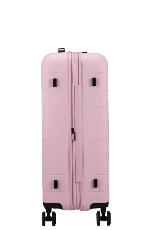 American Tourister Novastream Keskikokoinen matkalaukku Soft Pink Hot