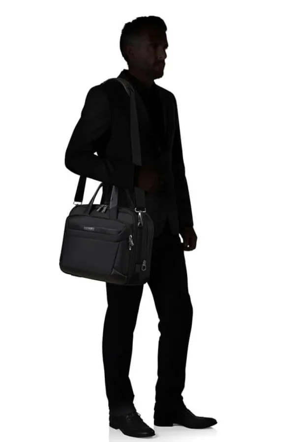 Samsonite Pro-DLX 6 tietokonelaukku 15.6