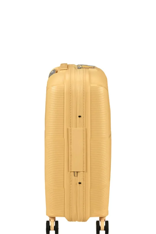 American Tourister StarVibe Lentolaukku Metallic Banana New