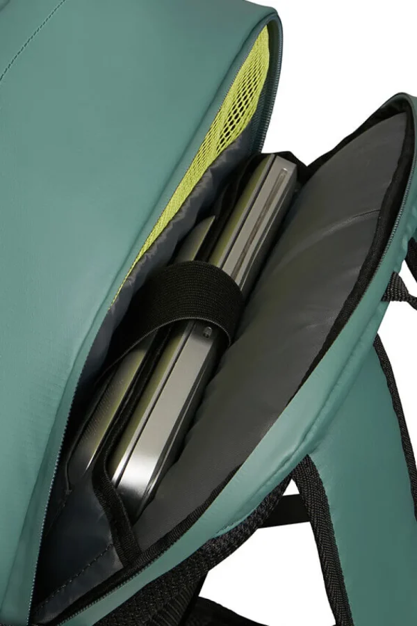 American Tourister Upventure Tietokonereppu 17.3'' Dark Forest Fashion